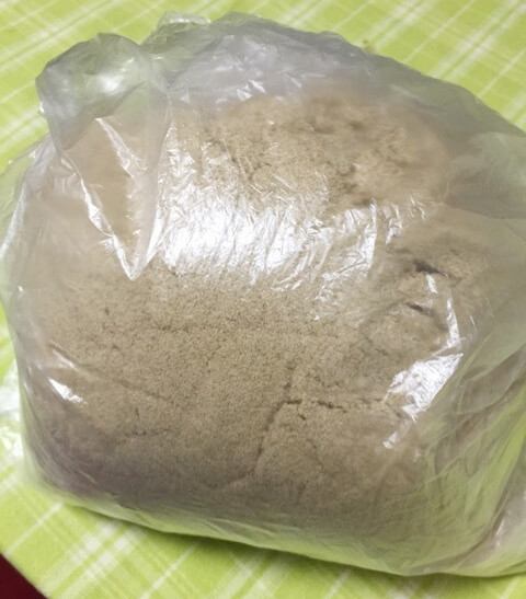 玄米と米糠を使った「ナチュラルカイロ」