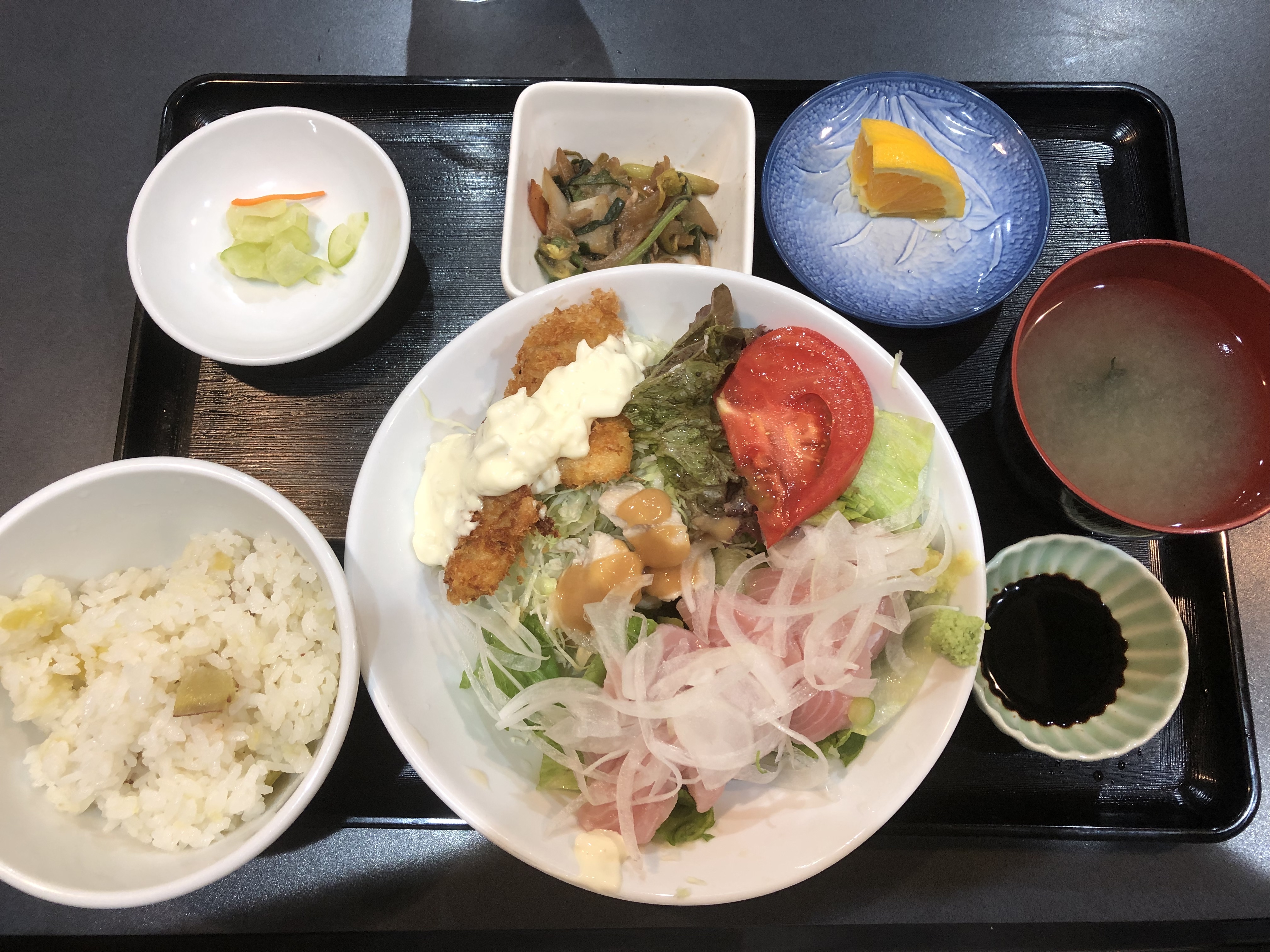 広島の郷土料理「ワニ」が食べられるお店